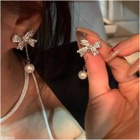 M35-85355 韓版蝴蝶結鑲鑽珍珠銀針耳環